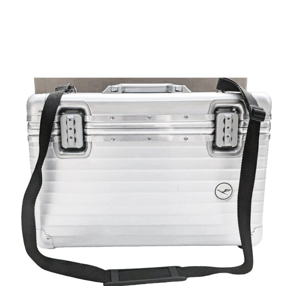 RIMOWA + LUFTHANSA + LEICA